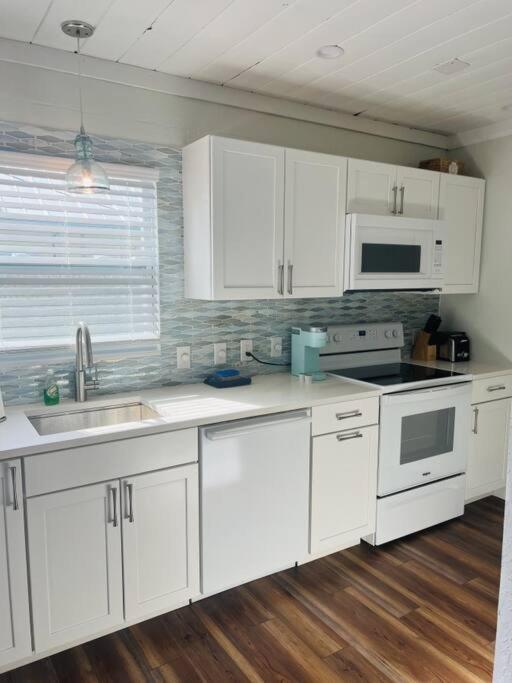 Seaside Retreat Cottages #4 Clearwater Beach Kültér fotó